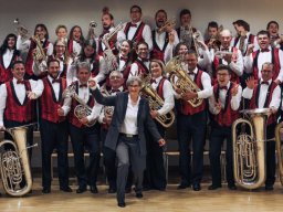 F6CF687E-F41B-43C7-9616-8DA302F7FB7D